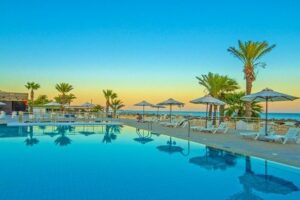 Omar Khayam Resort & Aquapark