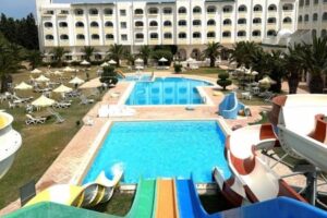 Yasmine Hammamet